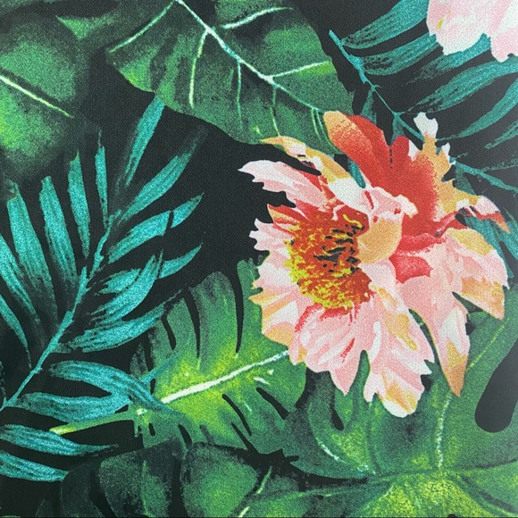 SRV X Fashion To Figure Juana Tie Front Wide Leg Flowy Pants: Tropical Floral - Picture 9 of 12